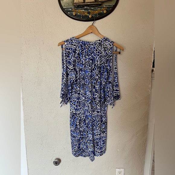 Lilly Pulitzer Bryce Romper in Bright Navy Taverna Tile Allover - Picture 10 of 15